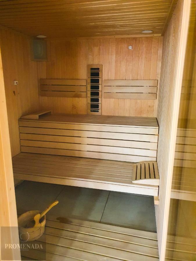 Sunfest Aparthotel Pool & Spa Mamaia Nord Năvodari Buitenkant foto