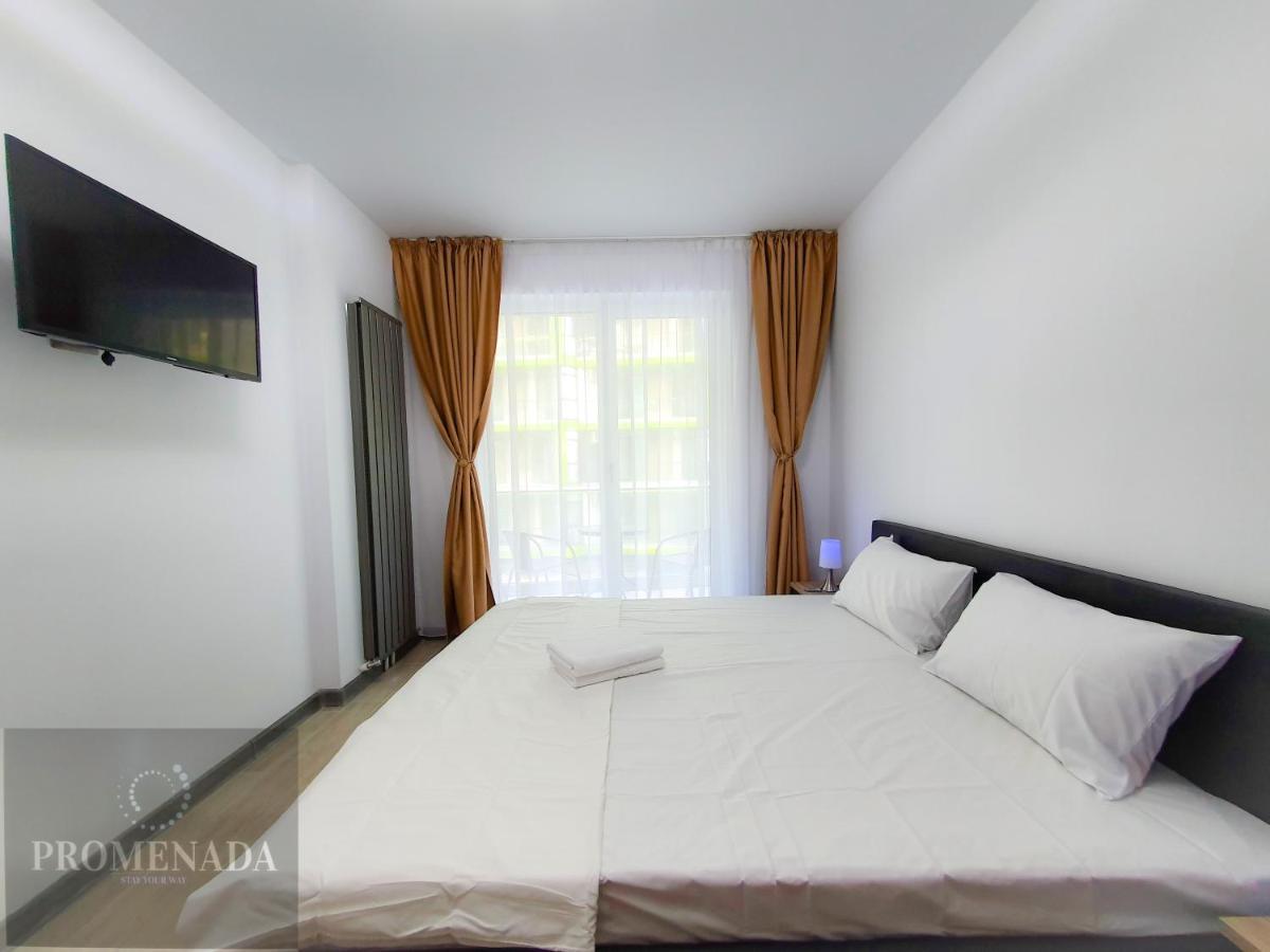 Sunfest Aparthotel Pool & Spa Mamaia Nord Năvodari Buitenkant foto