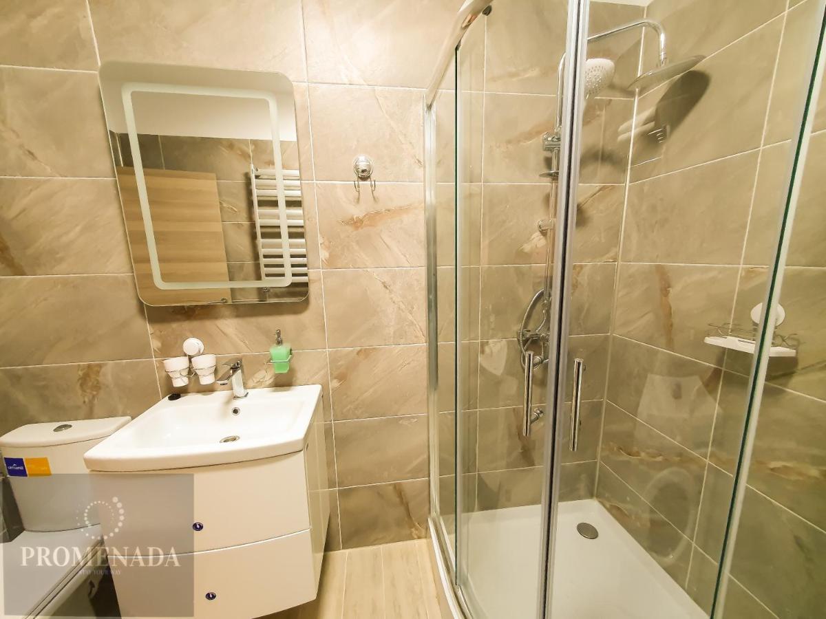 Sunfest Aparthotel Pool & Spa Mamaia Nord Năvodari Buitenkant foto