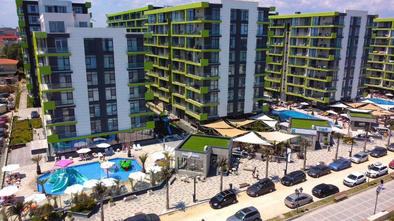 Sunfest Aparthotel Pool & Spa Mamaia Nord Năvodari Buitenkant foto